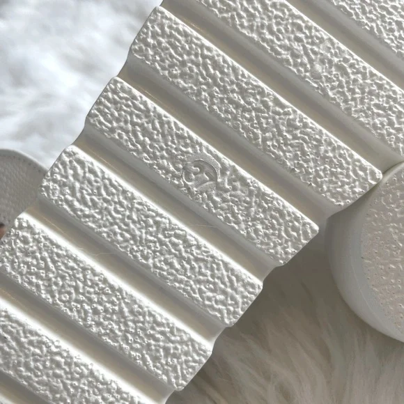 Brand new Gladiator Lace-up Platform sandals! - Picture 4 of 5